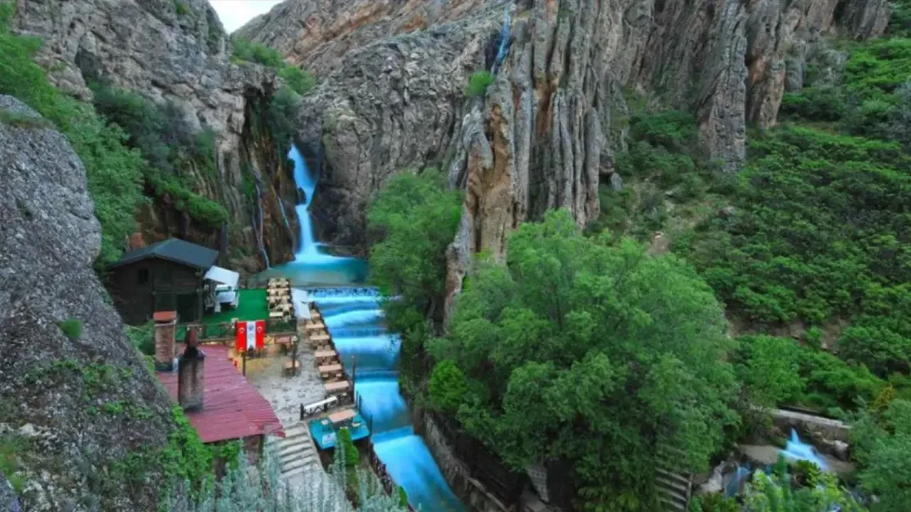 Que visiter à Malatya : Entre Histoire, Canyons et l'Or Jaune
