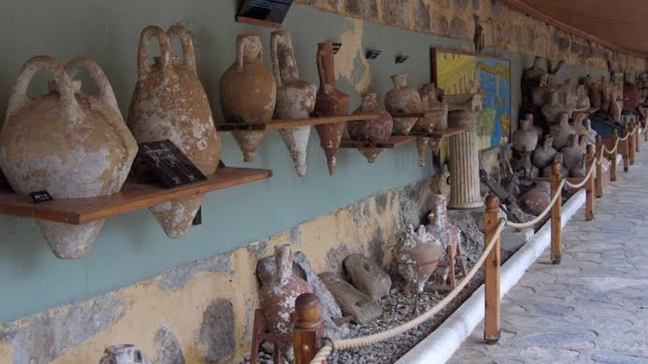 Guida al Castello di Bodrum e al Museo di Archeologia Subacquea: L'Eredità dei Cavalieri
