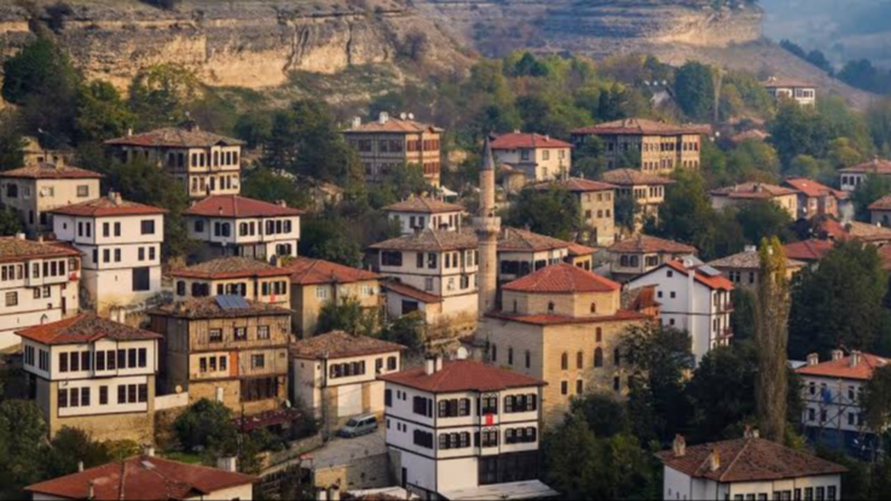 Yörük Köyü & Historic Mansions: A Guide to Safranbolu’s Living Museum Village