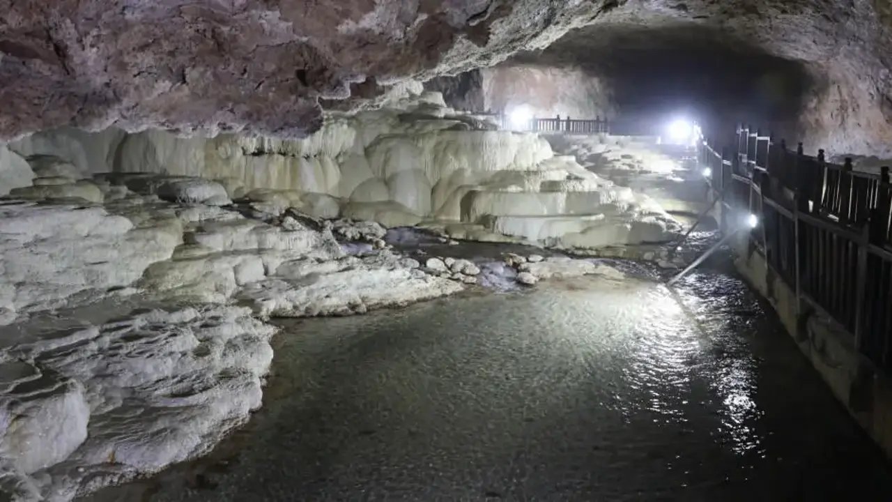 Grotta di Kaklık e alternative a Pamukkale: il paradiso bianco sotterraneo