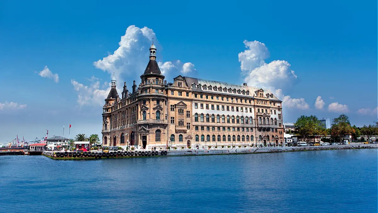 Kadıköy Travel Guide: The Cultural and Entertainment Heart of the Asian Side