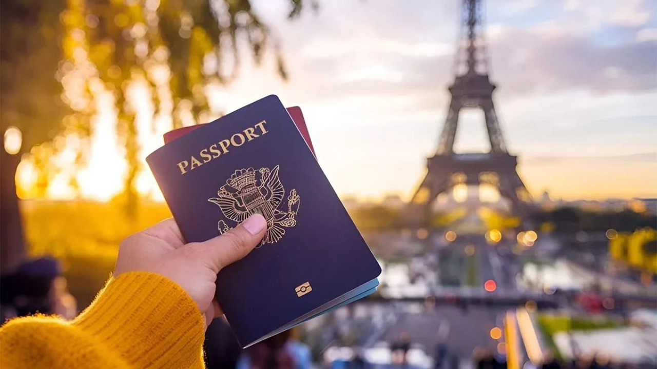 International Caravan Travel: Your Essential Guide from Schengen Visas to Border Crossings