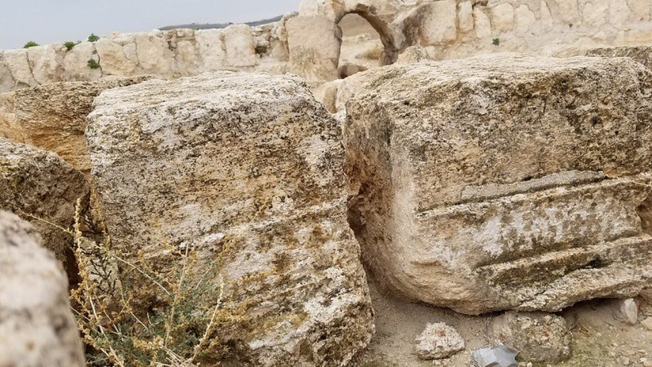 Mukawir Castle (Machaerus) Travel Guide: Herod's Hilltop Palace and the Story of John the Baptist