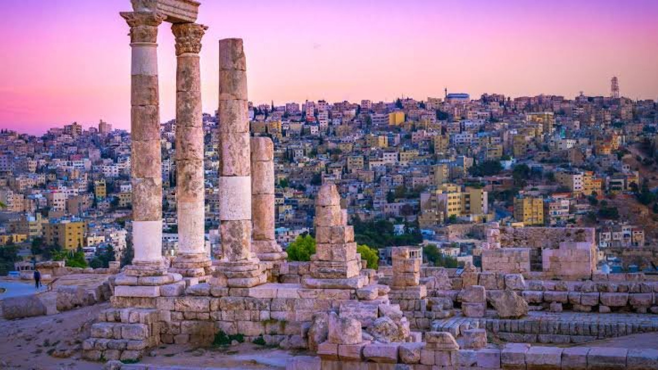 Jordan with Kids: Your Family Guide to Itineraries, Seasons, and Preparation