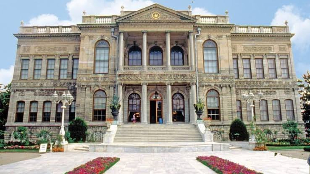 Guide de Visite du Palais de Dolmabahçe : Sections et Ordre de Visite