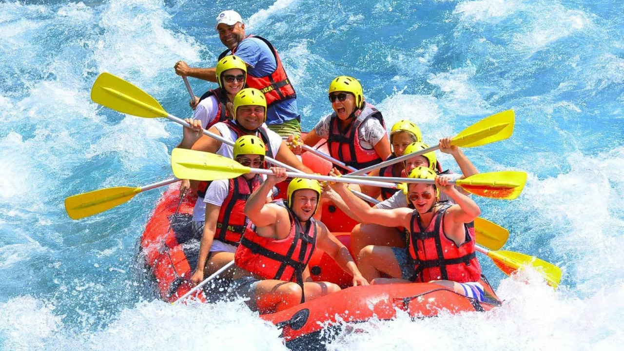 Guide du Rafting et de l'Aventure à Köprülü Kanyon