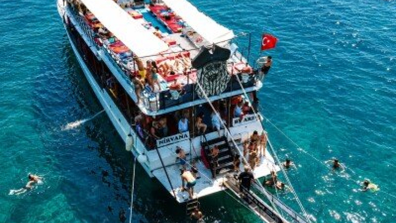 Guide de l'Excursion en Bateau et de la Rive à Bebek et Arnavutköy