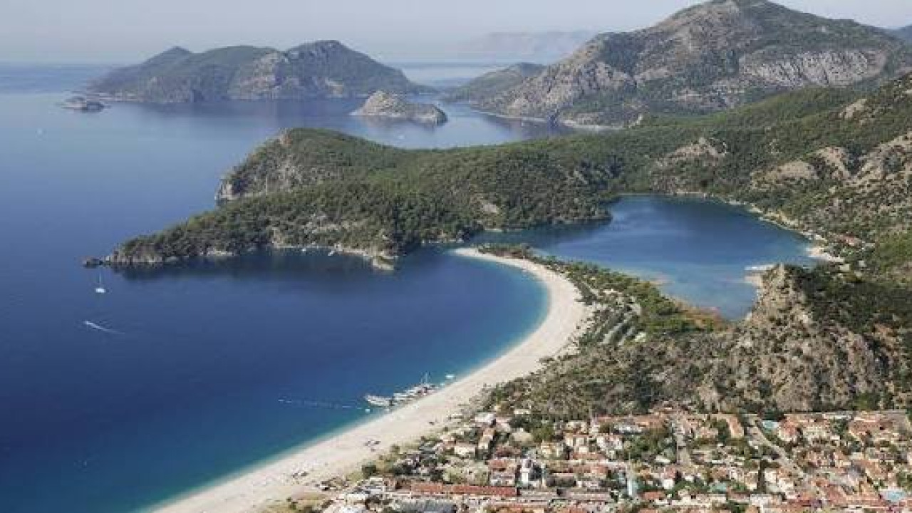Παραλία Ölüdeniz και Belcekız: Ποια παραλία σας ταιριάζει;
