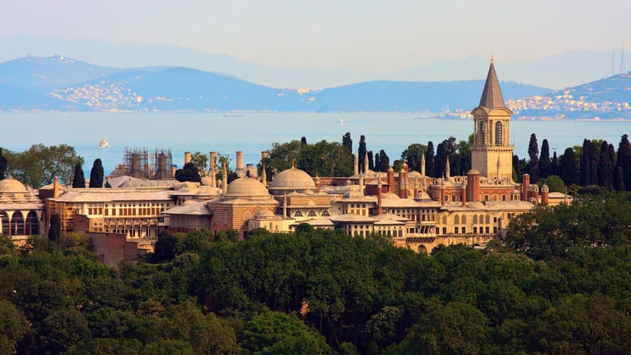 Topkapı Sarayı Gezi Rehberi: Bölümler, Hazine ve Harem