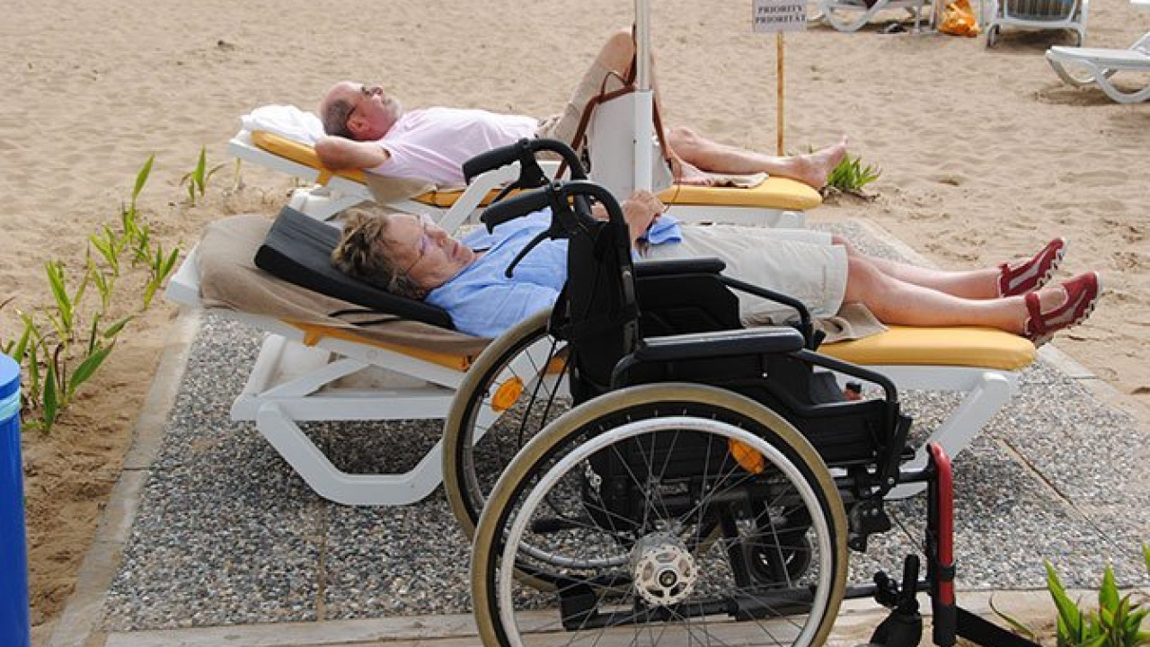 Health Tourism for Visitors with Limited Mobility: Accessibility Guide to Side