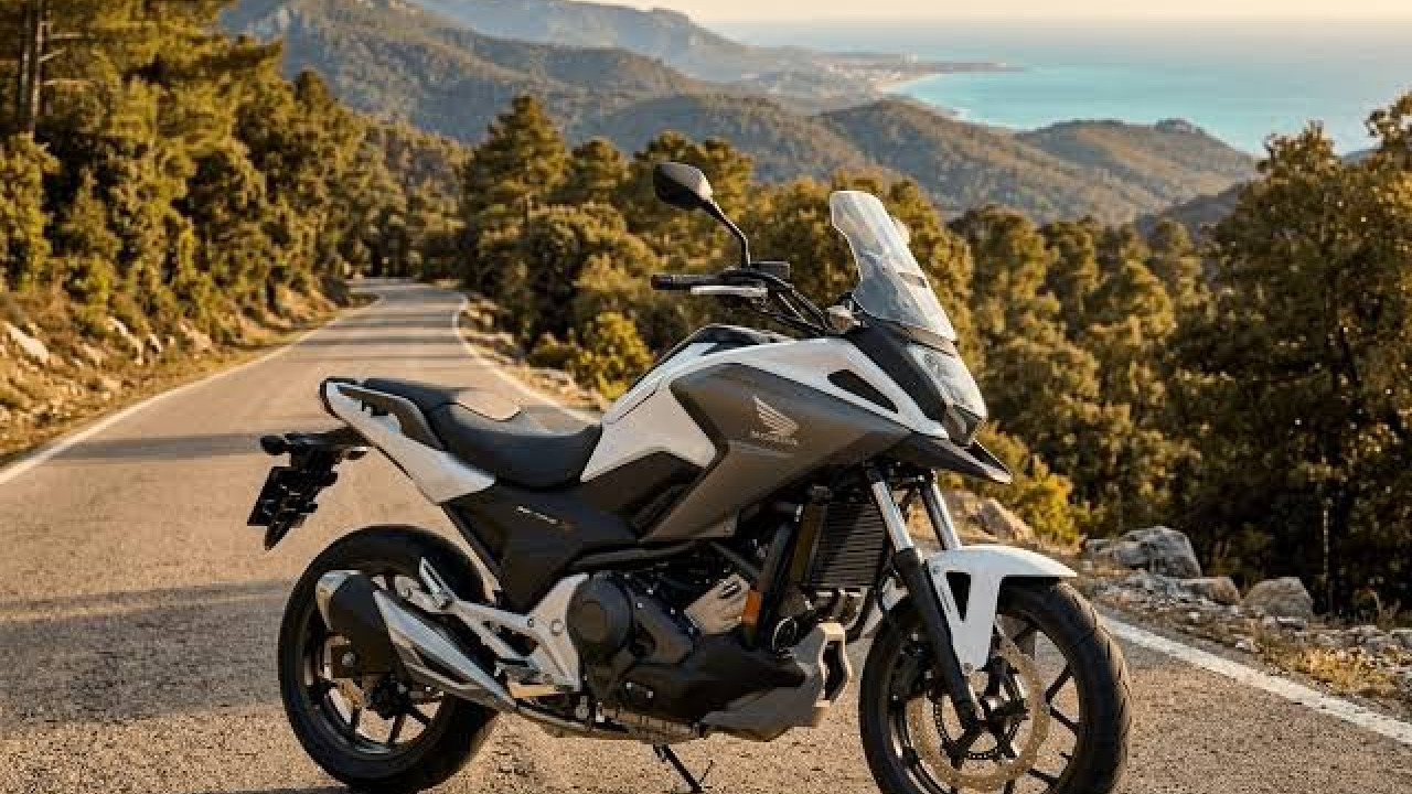 Daily Scooter Rental in Antalya: Mileage Limits, Fuel, and Return Times