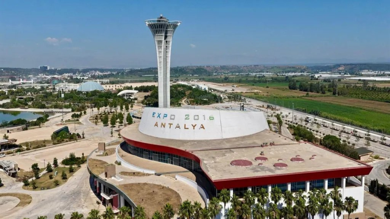 Where is the COP31 Venue? Transport, Layout, and Surroundings of the Antalya EXPO Center