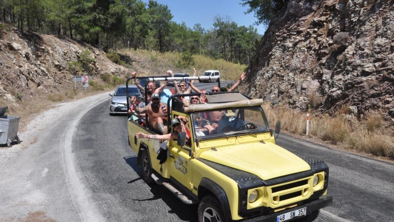 Jeep Safari Kalender: Welcher Monat und welche Uhrzeit ist ideal für Didim?