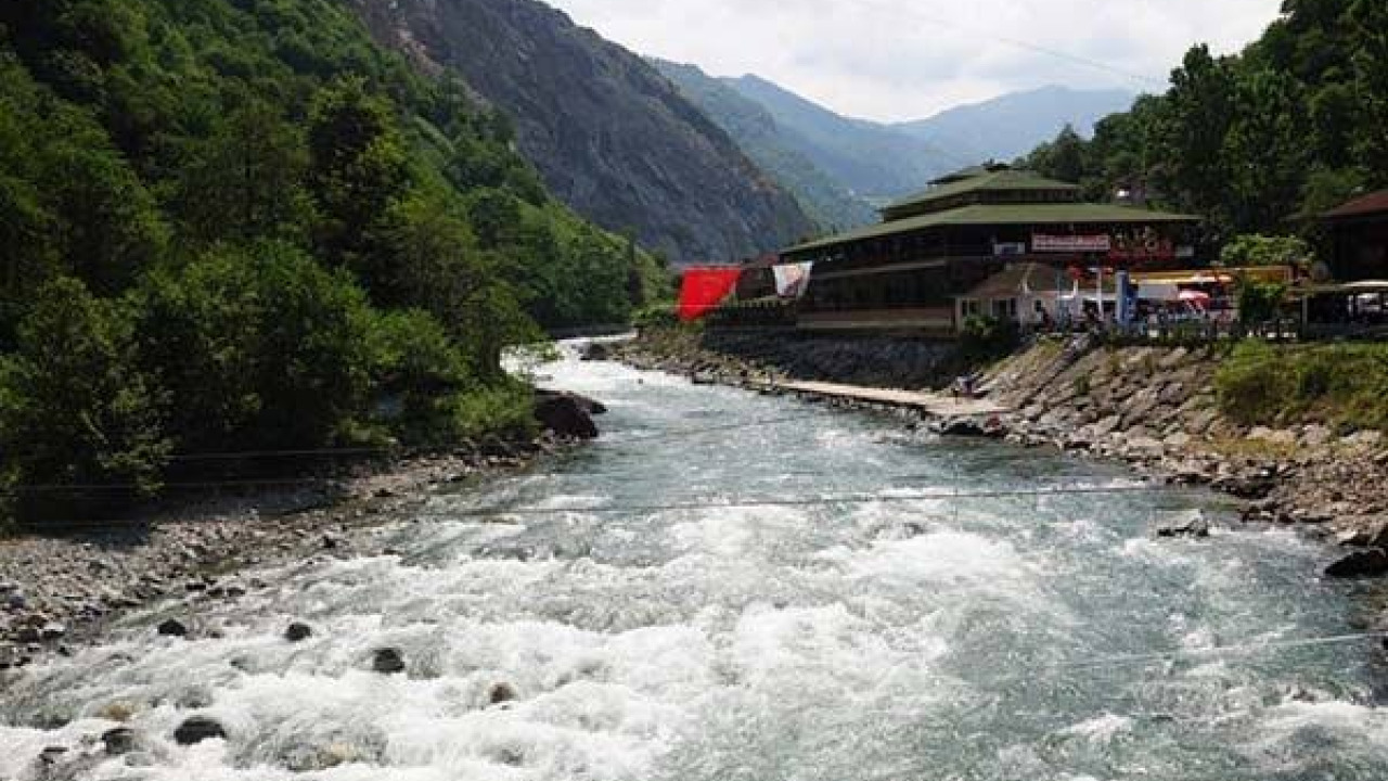 Zilkale, Çamlıhemşin, and Fırtına Valley: A Guide to Rize’s History and Nature