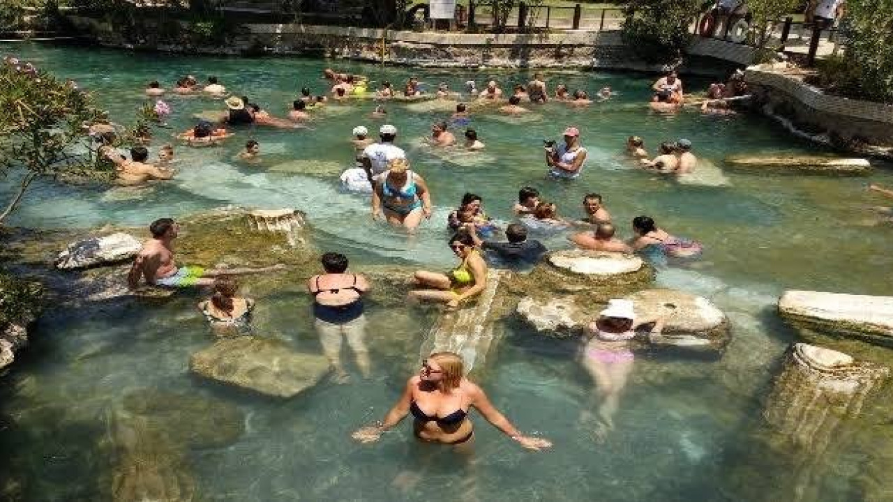 Pamukkale Travertines and Hierapolis Ancient City: The Ultimate 1-Day Itinerary
