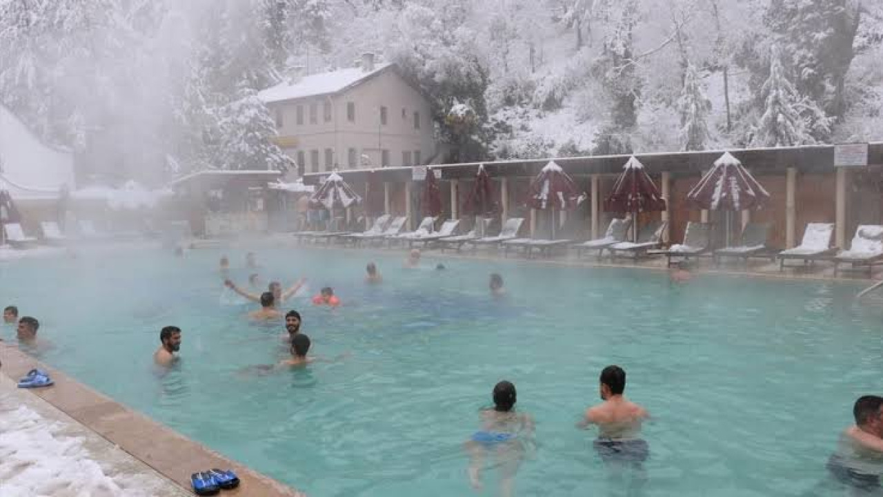 Healing Thermal Springs and the Journey to Renewal: A Guide to Facility Selection and Treatment Protocols in Health Tourism