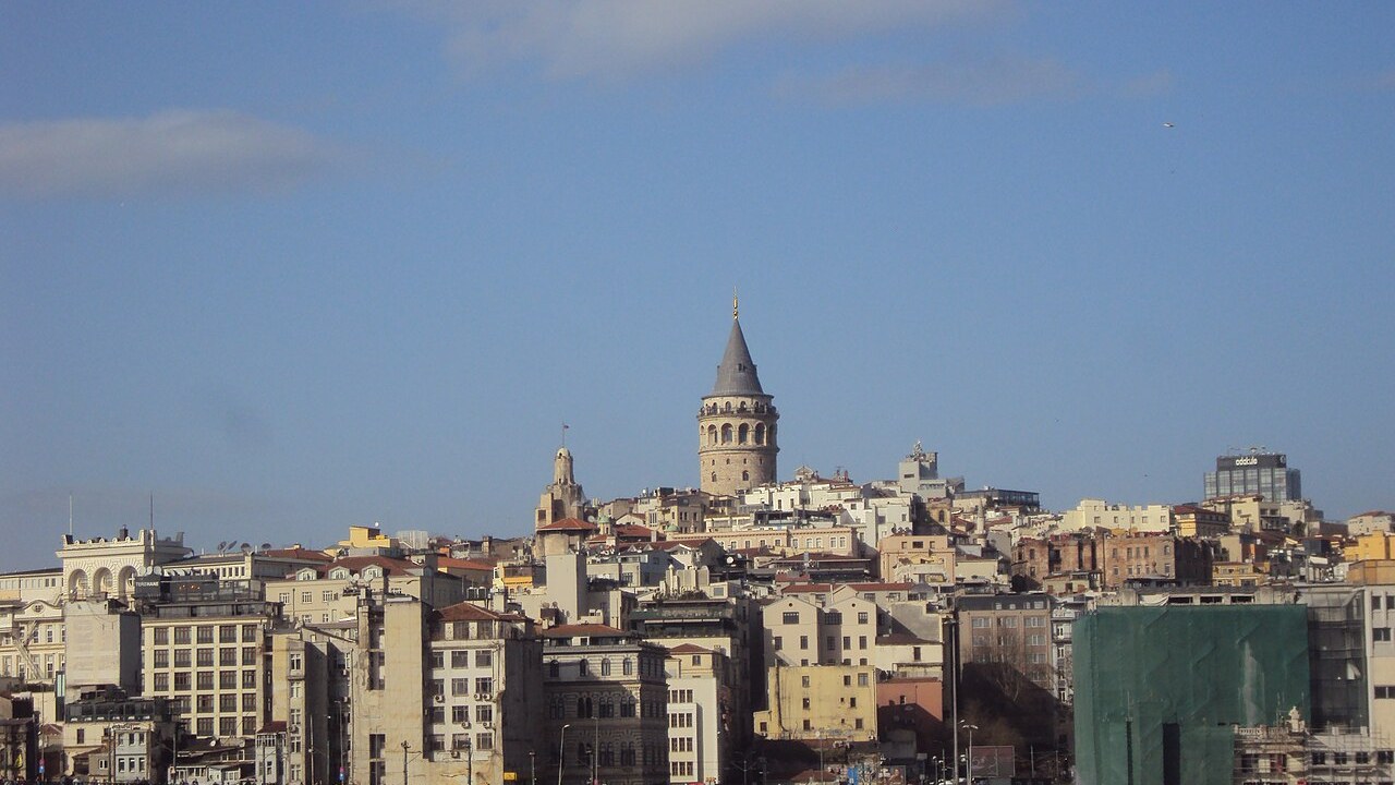 Beyoğlu Keşif Hattında Tarihi Yürüyüş Parkurları ve Süreler