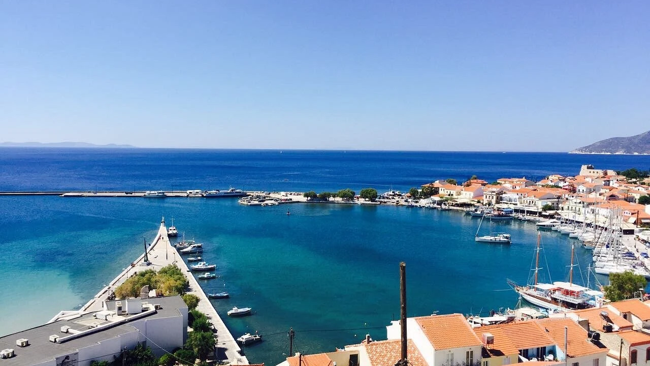 Samos Island 2 Nights / 3 Days Stay with Door Visa Program
