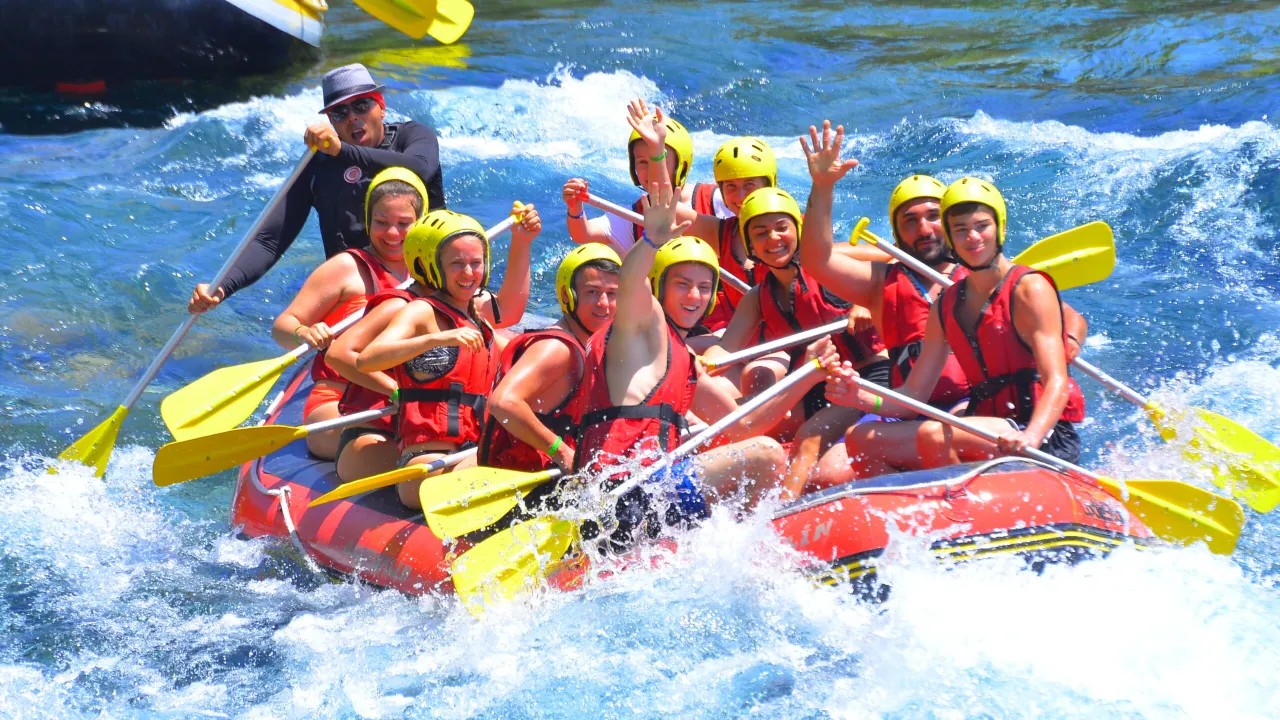 Tour di rafting nel Canyon Köprülü di Manavgat in partenza da Antalya Boğazkent (Trasferimento incluso)