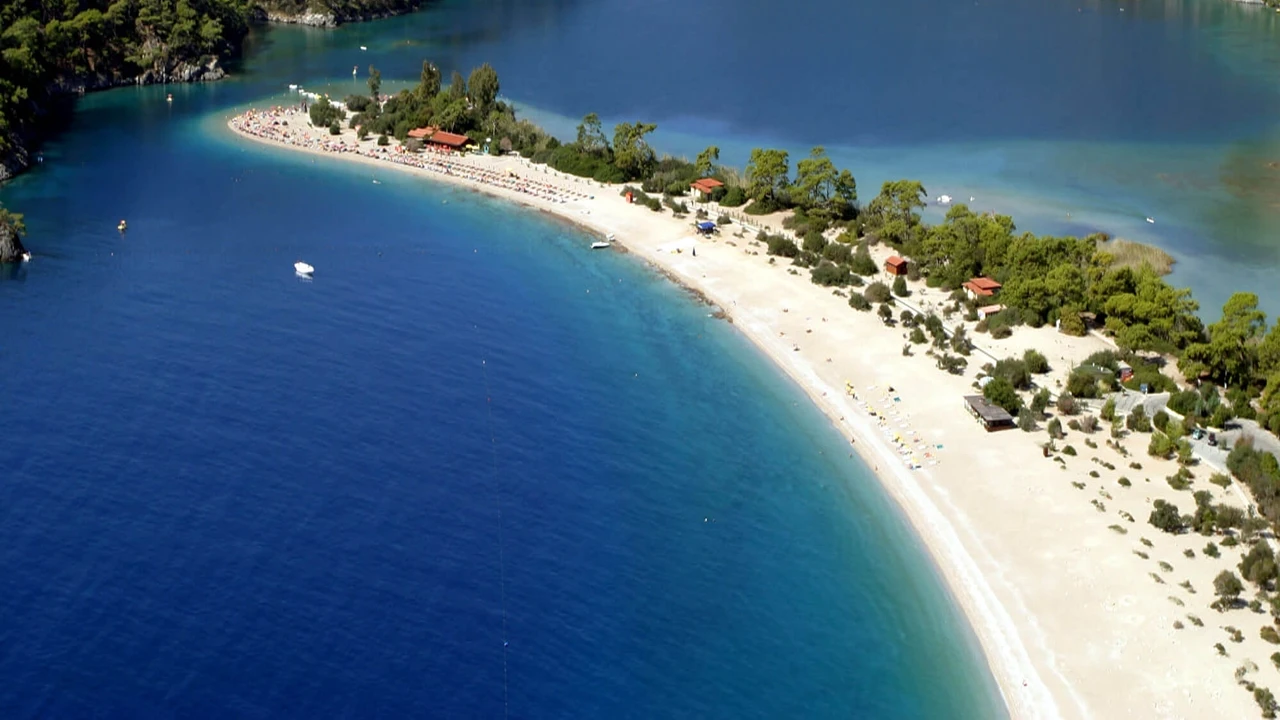 Excursion d'une journée à Fethiye Ölüdeniz au départ de Marmaris avec déjeuner inclus