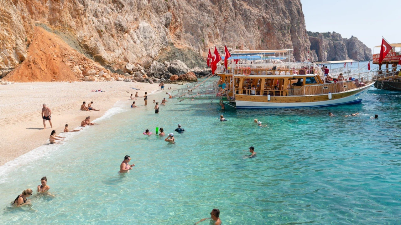 Antalya: Suluada Boat Trip (Lunch Included)