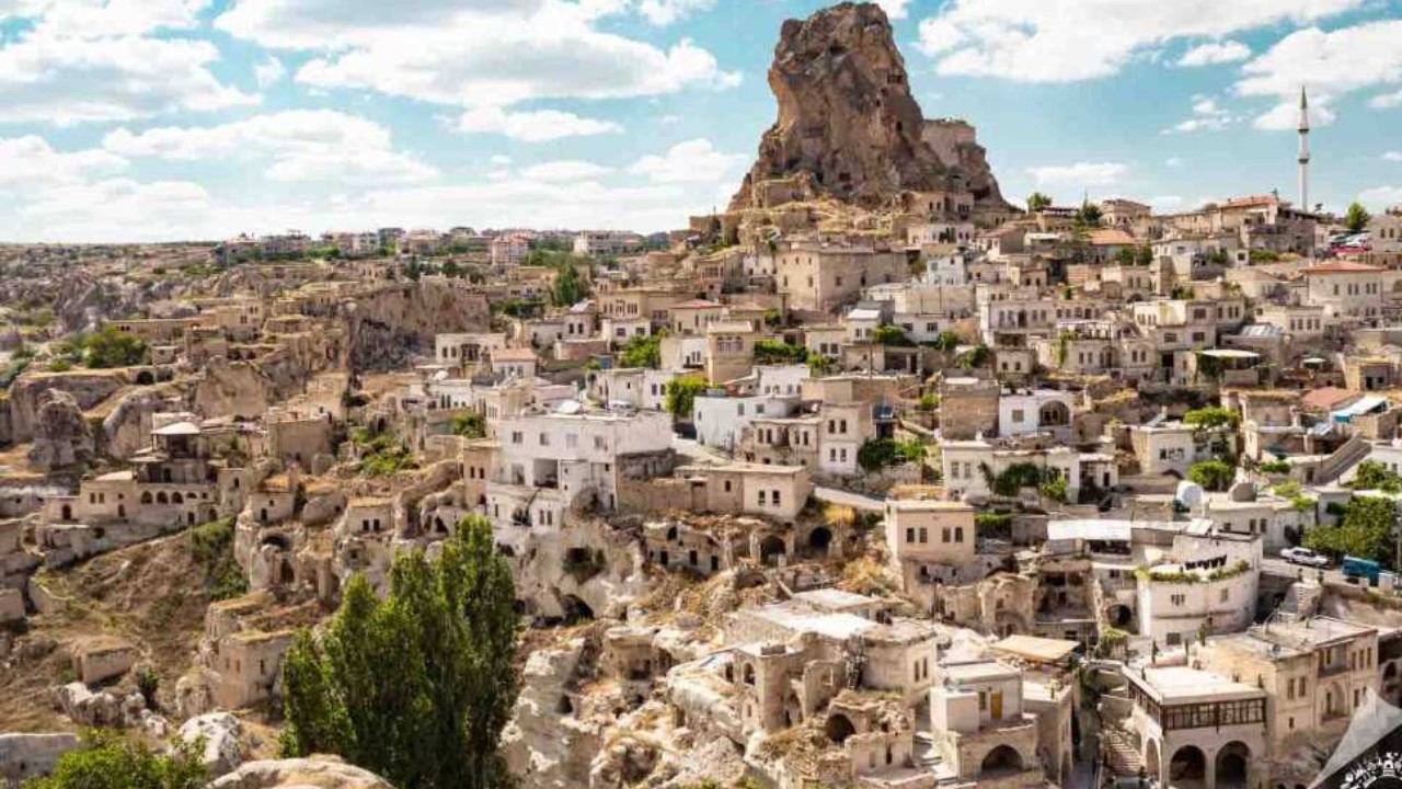 Καππαδοκία από Αλάνια (1 διανυκτέρευση, 2 ημέρες με διαμονή σε ξενοδοχείο σπηλιά)