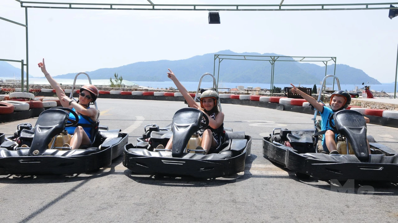 Μαρμαρίς: Περιπέτεια Go Kart με Μεταφορά από/προς Ξενοδοχείο