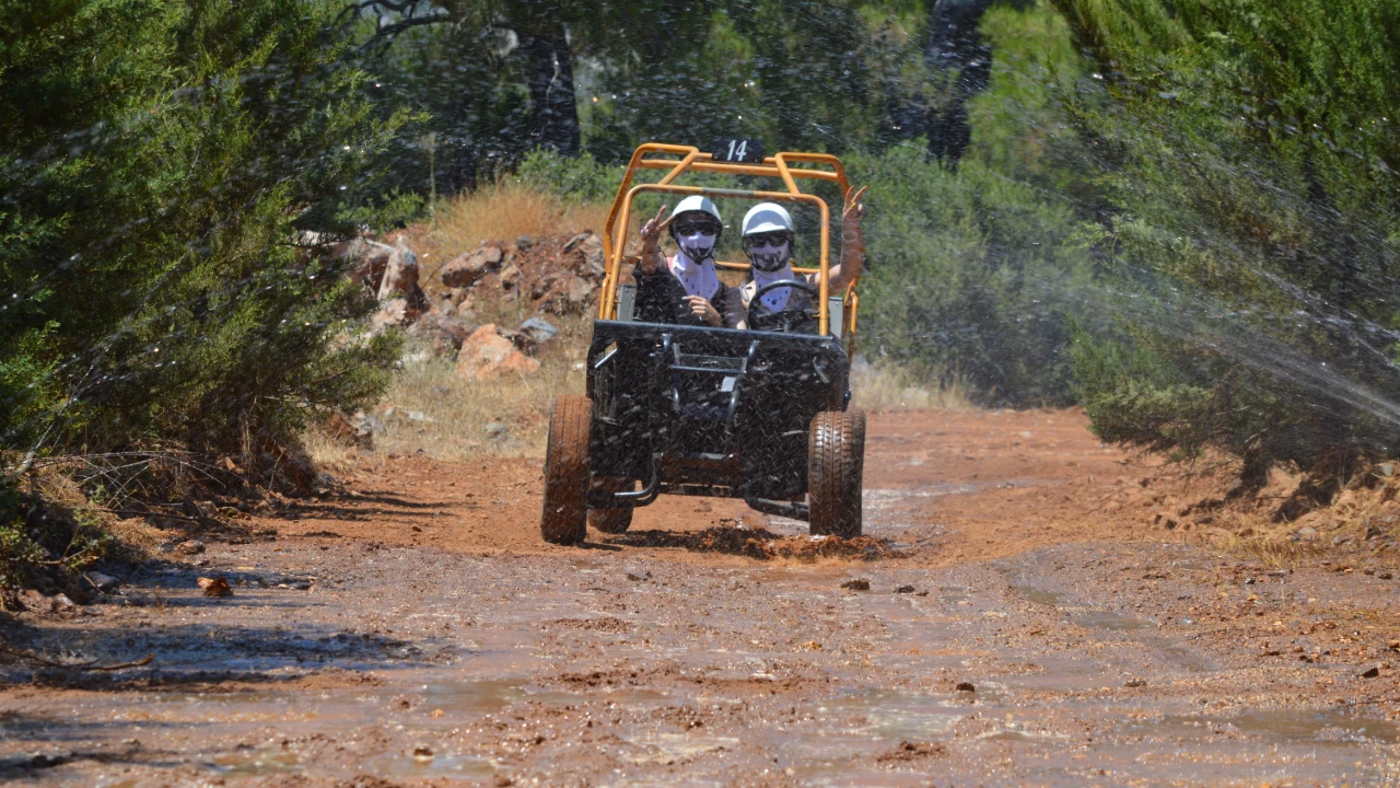 Didim: Off-Road-Buggy-Safari-Abenteuer mit Hoteltransfer