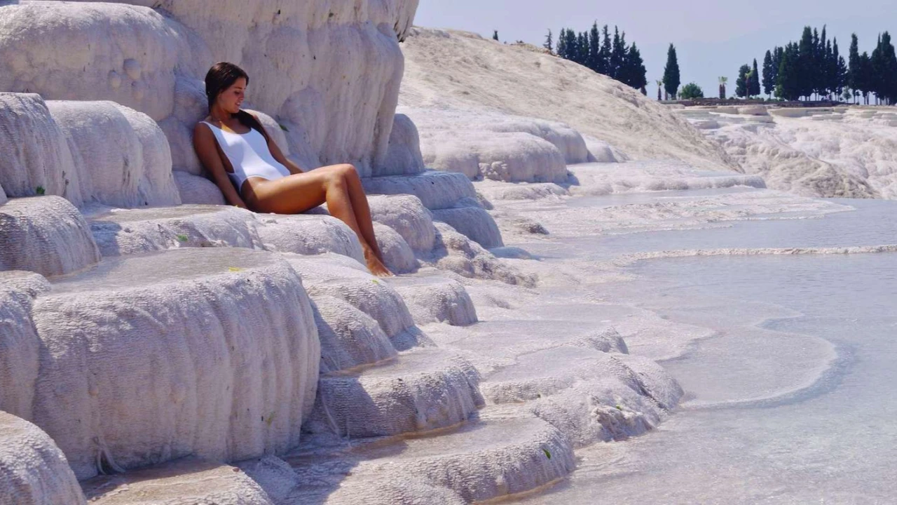 Bodrum Departure: Pamukkale Day Trip (With Hotel Transfer)