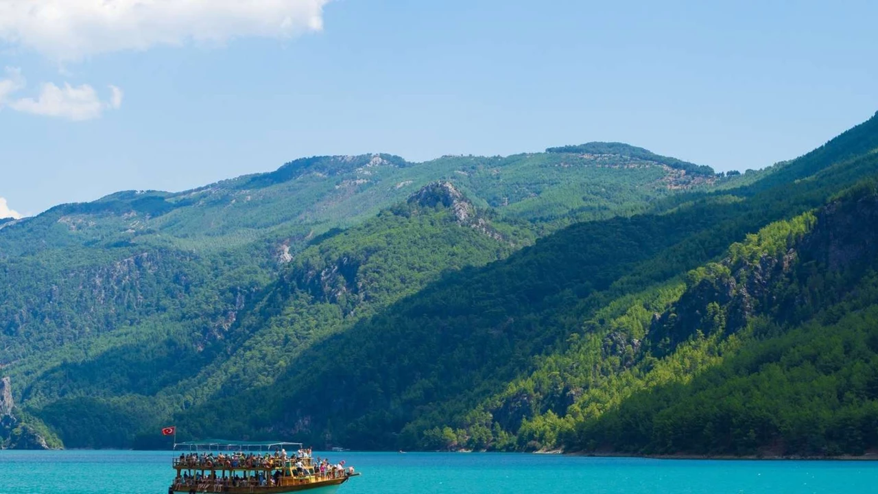 Antalya: Green Canyon Boat Trip Include Lunch