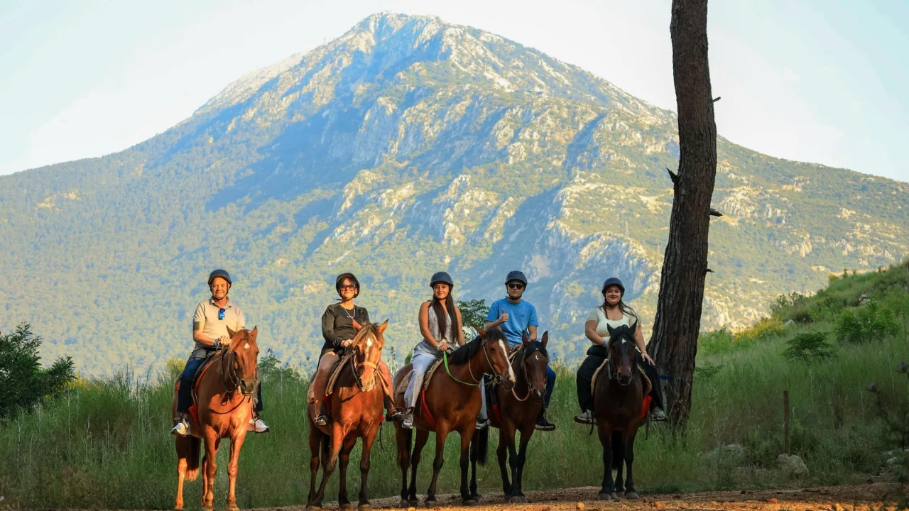 Fethiye: Horse Riding Safari Tour