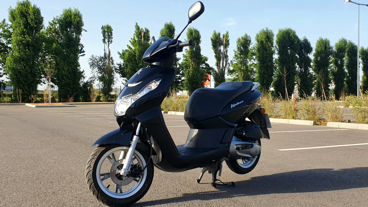 Antalya: Motorcycle Rental – Peugeot Kisbee 50 cc