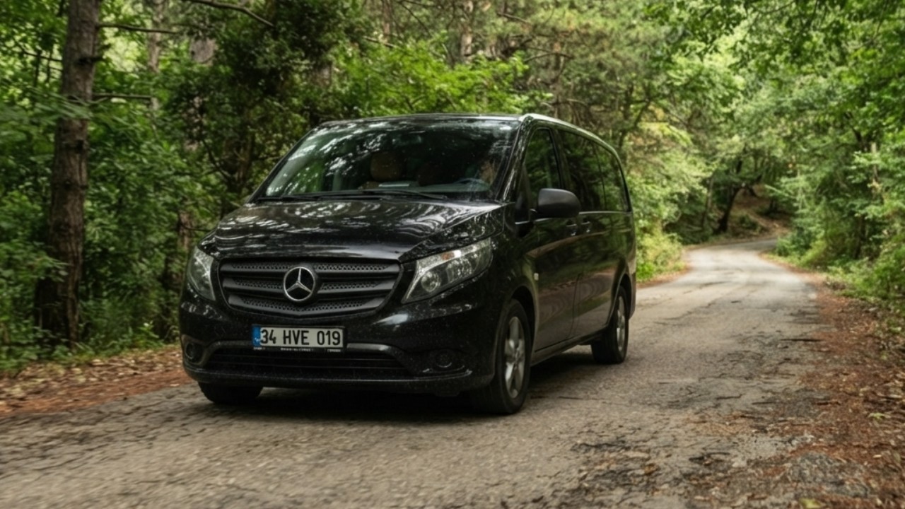 Private Transfer Service from Kadıköy Region to Istanbul Sabiha Gökçen Airport (SAW) (Maximum 5 People)